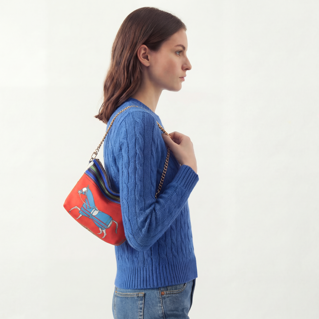 Couvertures et Tenues du Jour Red Vintage Scarf Crossbody Bag Vintage Luxe Up