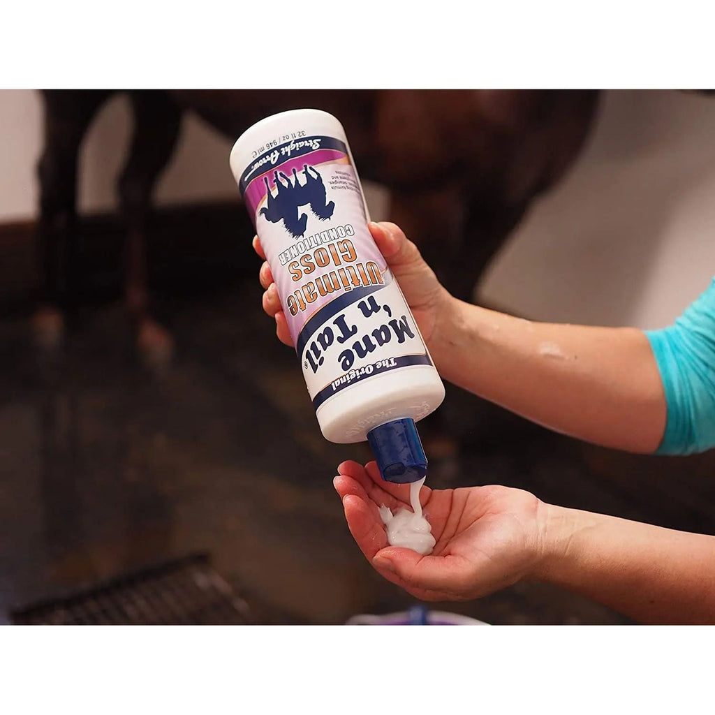 Mane 'n Tail Ultimate Gloss Horse Conditioner Gentle Formula 32oz Paw and Tail Supply