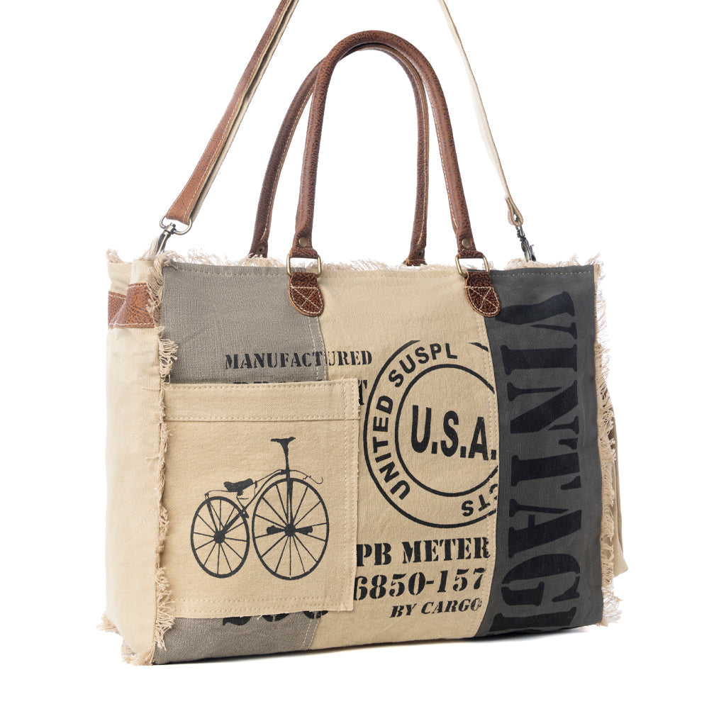 USA Stamped  Weekender Bag Myra USA