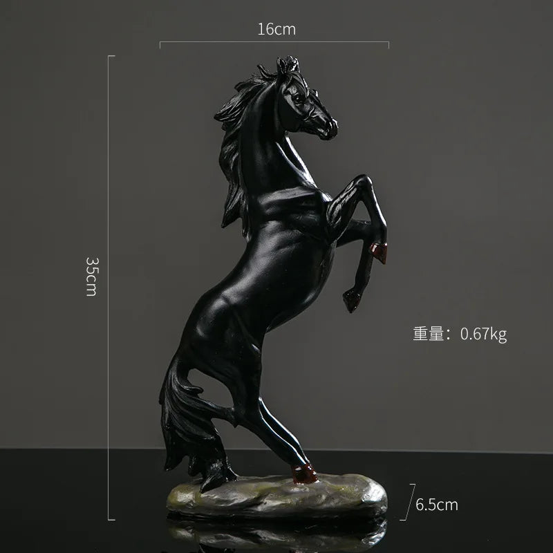 European Style  Horse Sculpture Resin Animal Statue  Decoration Souvenir  Gift  Living Room Office Study Desktop Decoration Perfecsy