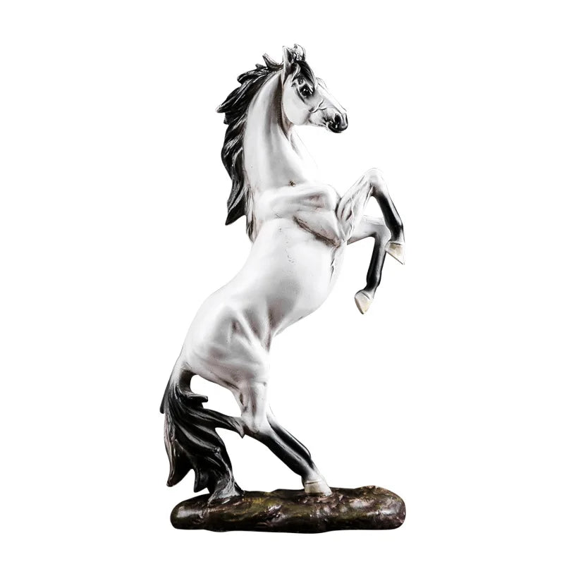 European Style  Horse Sculpture Resin Animal Statue  Decoration Souvenir  Gift  Living Room Office Study Desktop Decoration Perfecsy