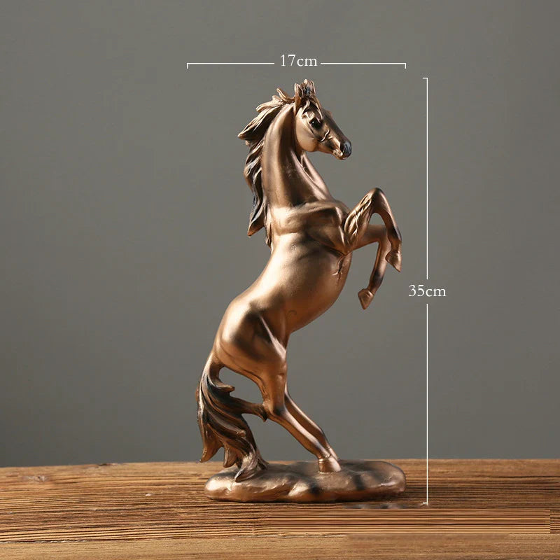 European Style  Horse Sculpture Resin Animal Statue  Decoration Souvenir  Gift  Living Room Office Study Desktop Decoration Perfecsy