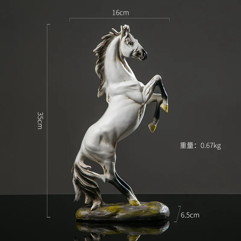 European Style  Horse Sculpture Resin Animal Statue  Decoration Souvenir  Gift  Living Room Office Study Desktop Decoration Perfecsy