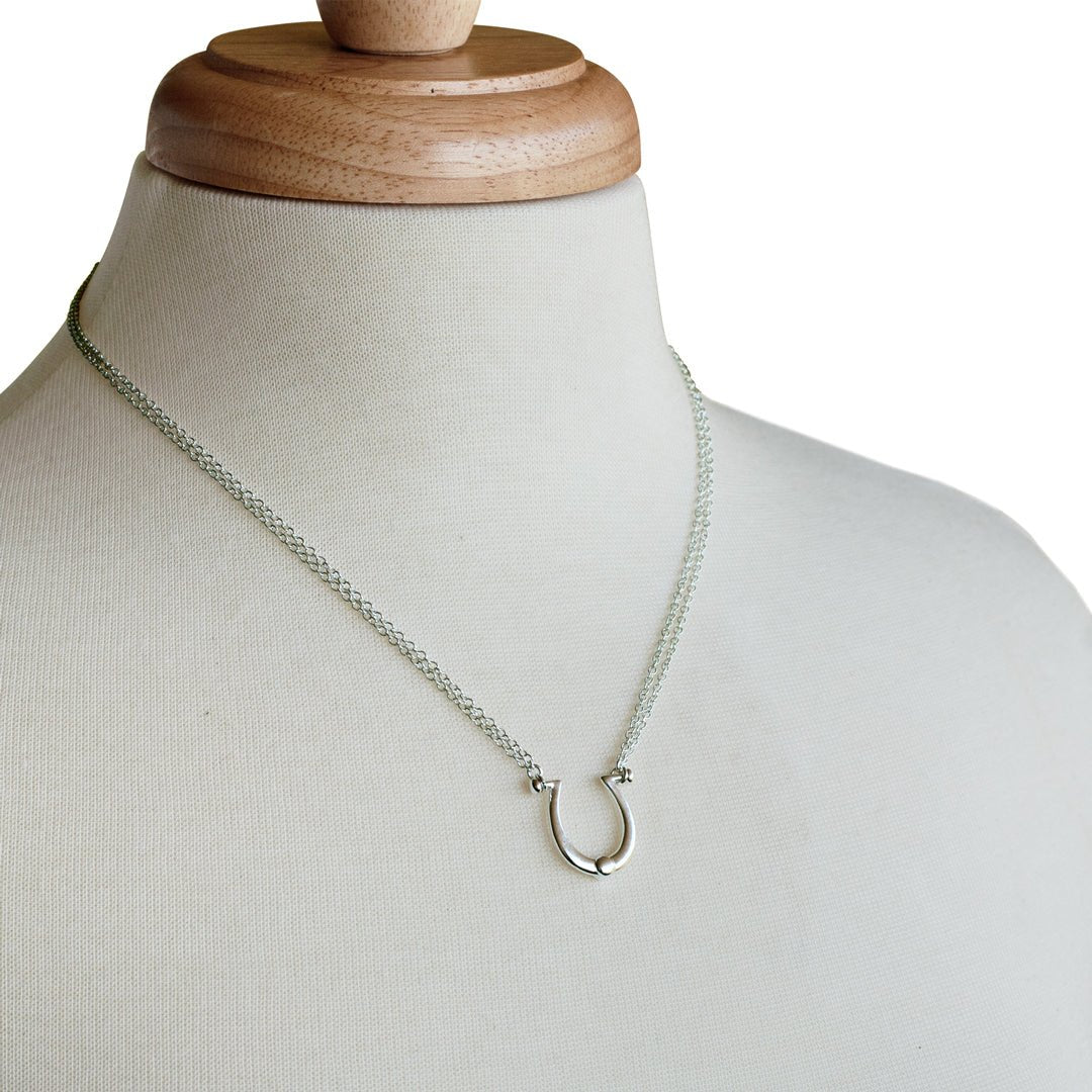 Omega - Equestrian Horseshoe Necklace in Silver Urban-Equestrian