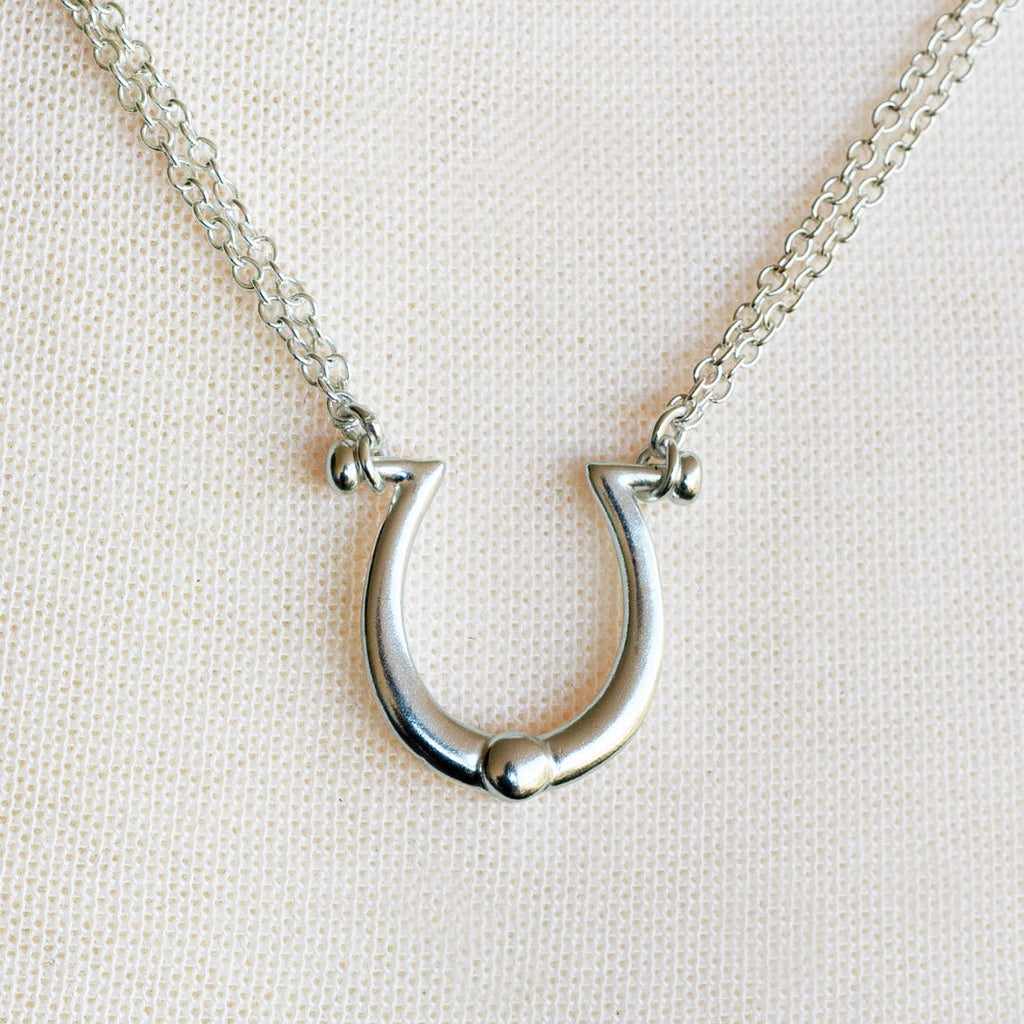 Omega - Equestrian Horseshoe Necklace in Silver Urban-Equestrian